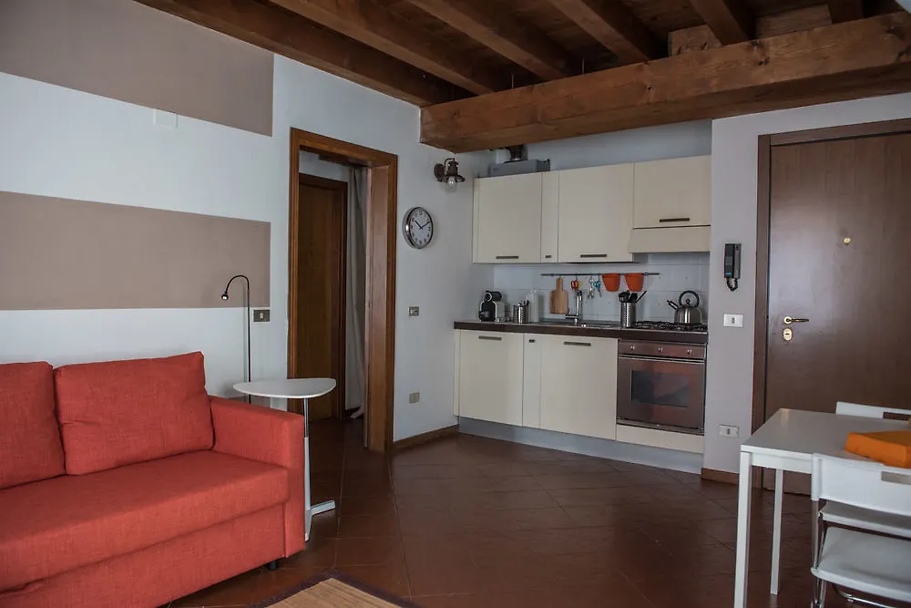 Nazaro Apartment 베로나 0*,  이탈리아